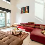 Maison Privee - The Lofts East